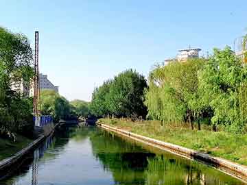 辽阳电视电台专题报路217永信贵宾会集团荣获2020年度中国智慧县域领军企业殊荣